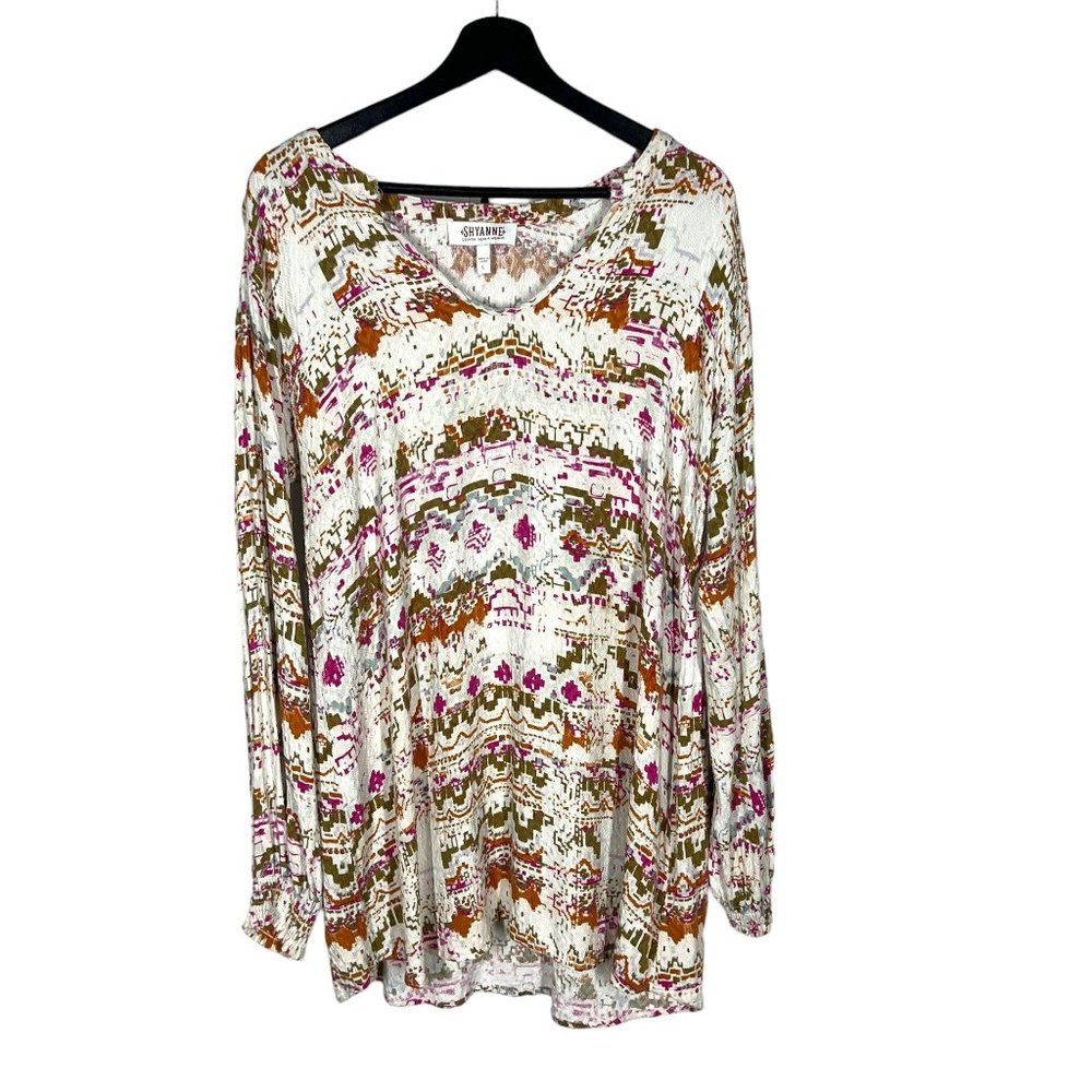 Shyanne Coastal Cowgirl Print Long Sleeve V Neck Top Large - Picture 1 of 8